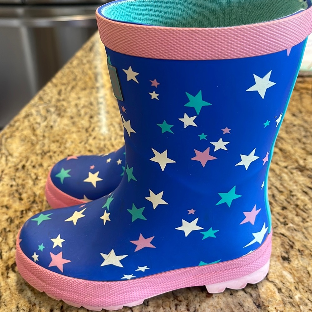 Hatley brand rain boots sz 9 euc